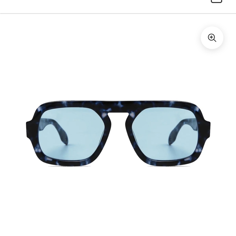 Elisa Johnson Jane in Blue Tortoise